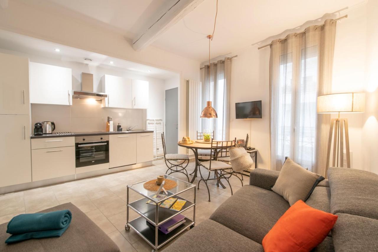 Suite Oisivete Avec Terrasse Vue Sur Patio Et Clim Montpellier Exterior photo