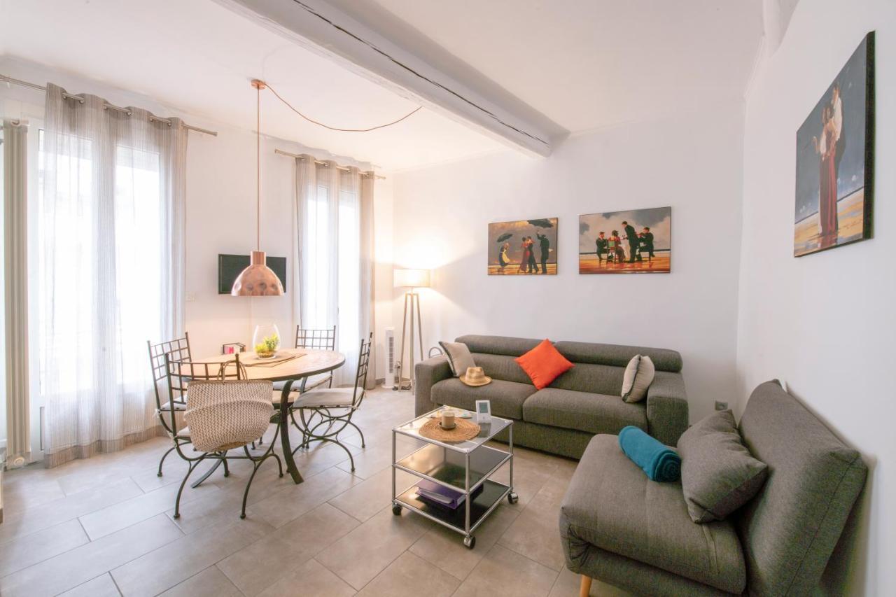 Suite Oisivete Avec Terrasse Vue Sur Patio Et Clim Montpellier Exterior photo